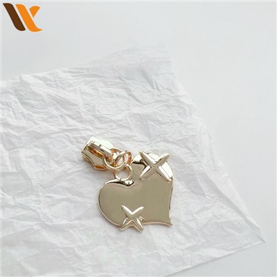 Wholesale Exquisite Heart Shape Zipper Puller