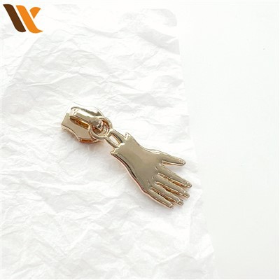 Wholesale Hand Shaped Golden Zipper Puller